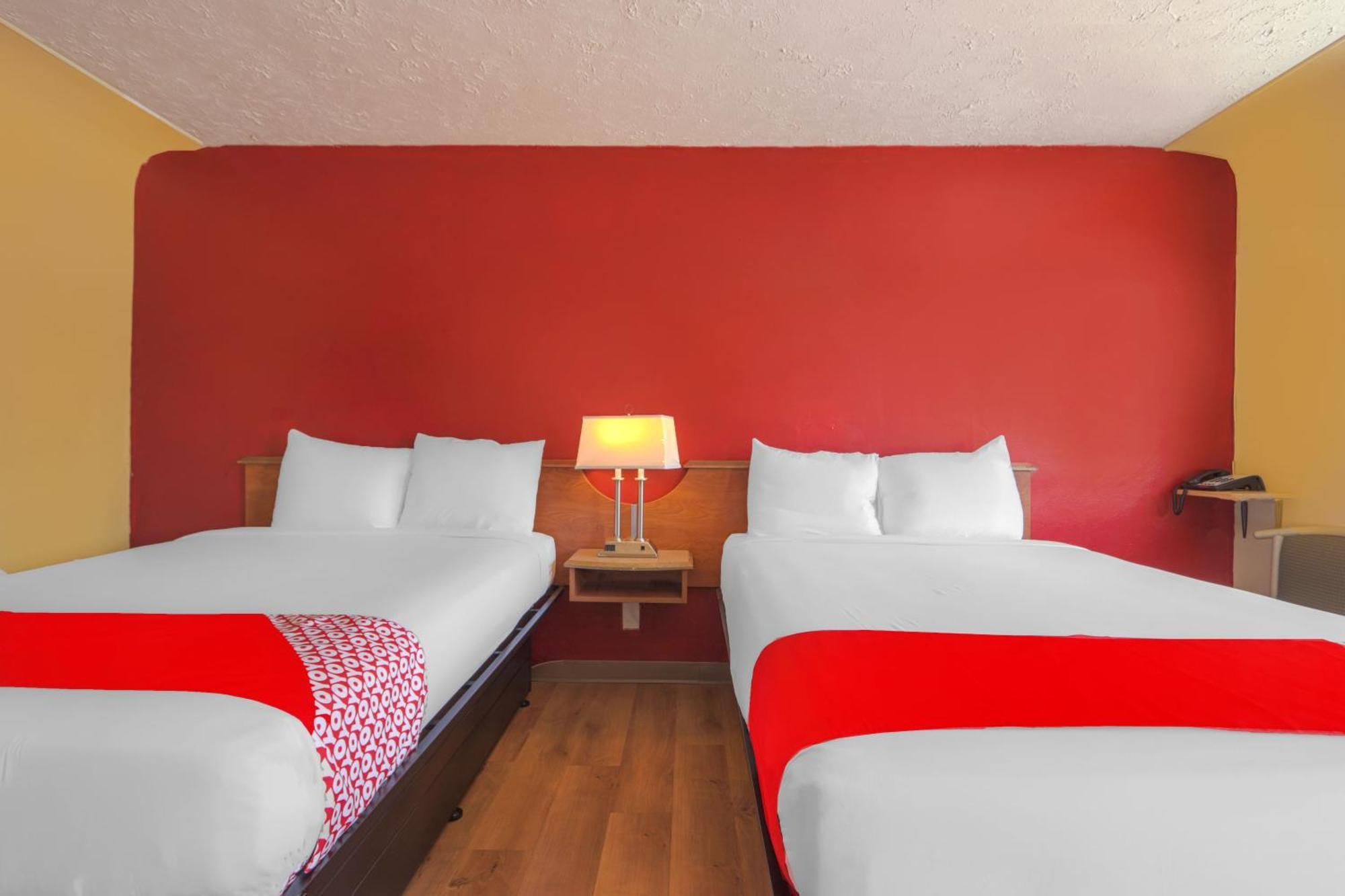 Oyo Hotel North Lima Oh - Boardman Kültér fotó
