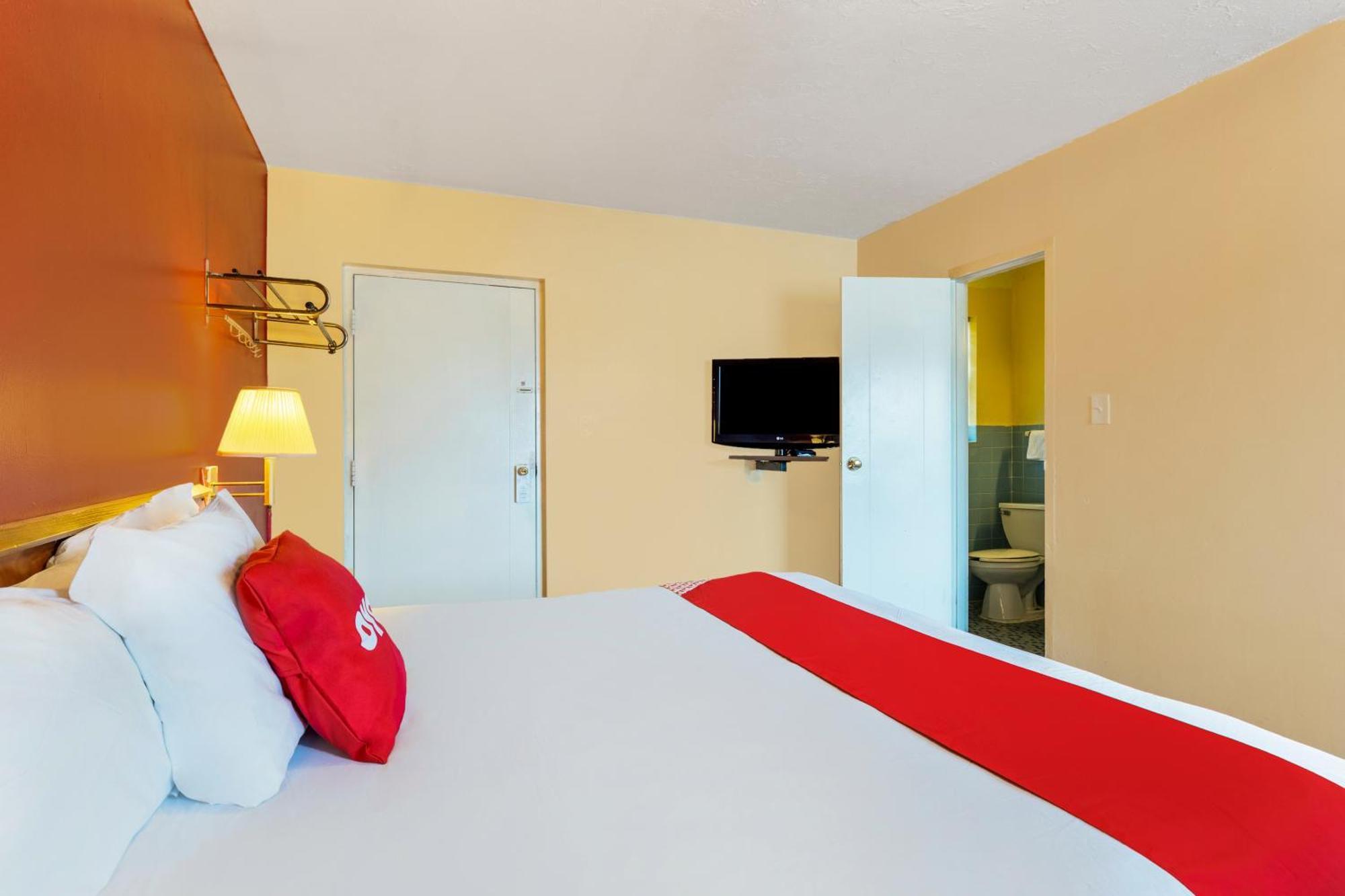 Oyo Hotel North Lima Oh - Boardman Kültér fotó